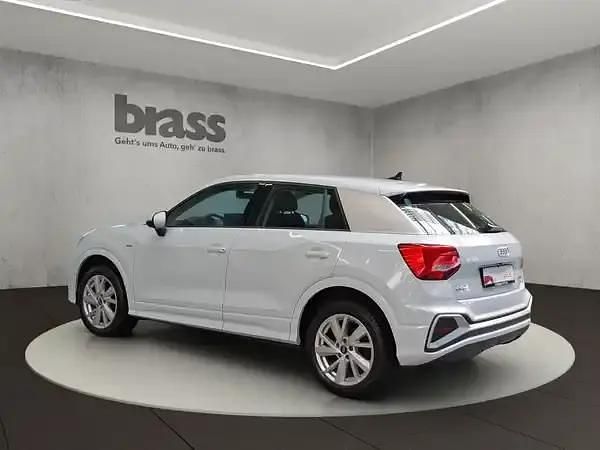 Gebraucht Audi Q2 S-Line 150 PS (110 kW) 2025 Gletscherweiß metallic SUV