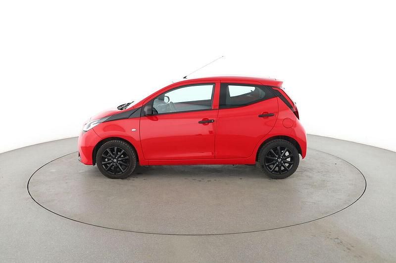 Gebraucht Toyota Aygo 72 PS (52 kW) 2020 Rot Kleinwagen