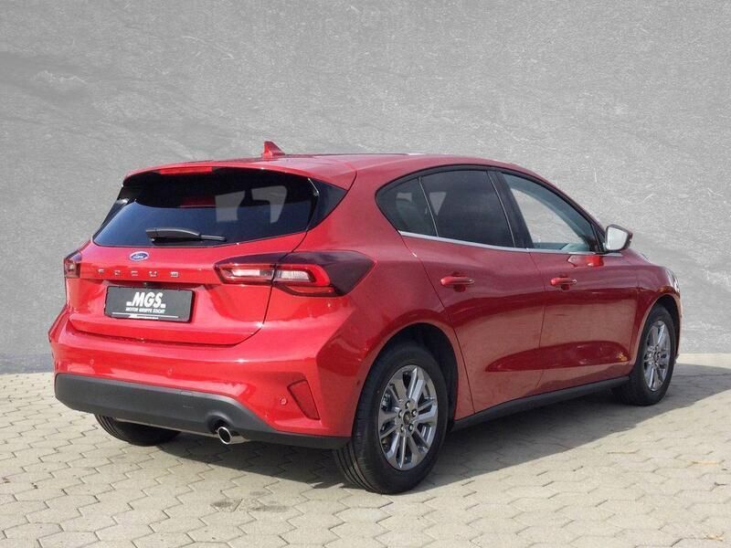 Gebraucht Ford Focus Titanium 155 PS (114 kW) 2022 Fantastic red tc Kleinwagen