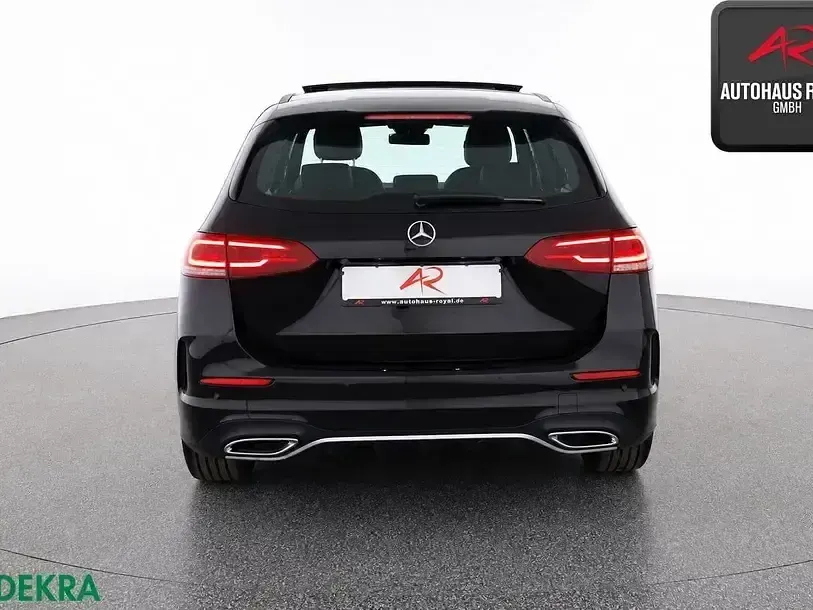 Gebraucht Mercedes B180 AMG 116 PS (85 kW) 2023 Schwarz Kleinwagen