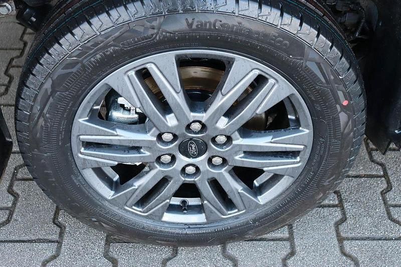 Neu Ford Tourneo Titanium 170 PS (125 kW) 2026 Grey matter Van / Kleinbus