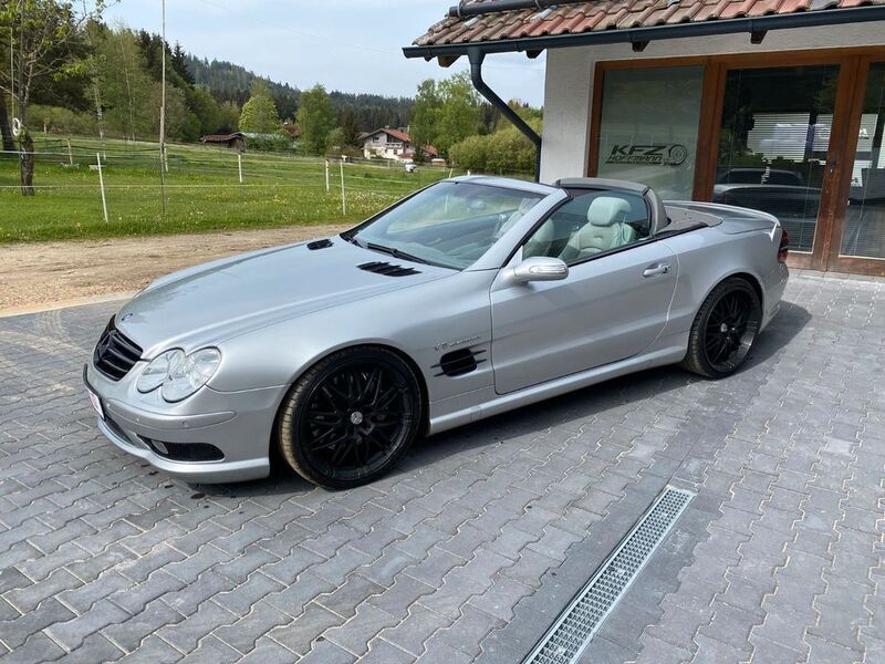 Silber Gebraucht 2004 Mercedes SL55 AMG AMG Cabrio | 19.000 € - Bild 1/4