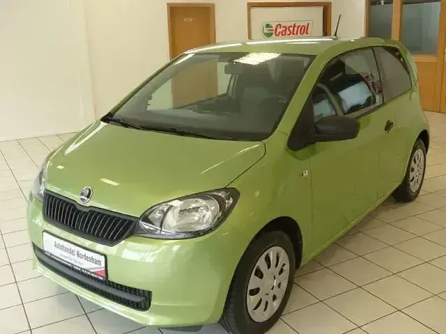 Gebraucht Skoda Citigo Active 125 PS (91 kW) 2015 Grün Kleinwagen