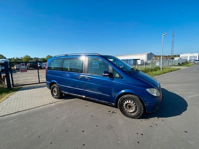 Gebraucht Mercedes Viano 150 PS (110 kW) 2004 Blau Van / Kleinbus