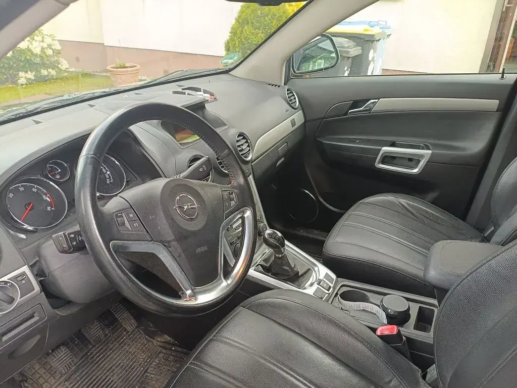 Gebraucht Opel Antara 163 PS (119 kW) 2014 Grau SUV
