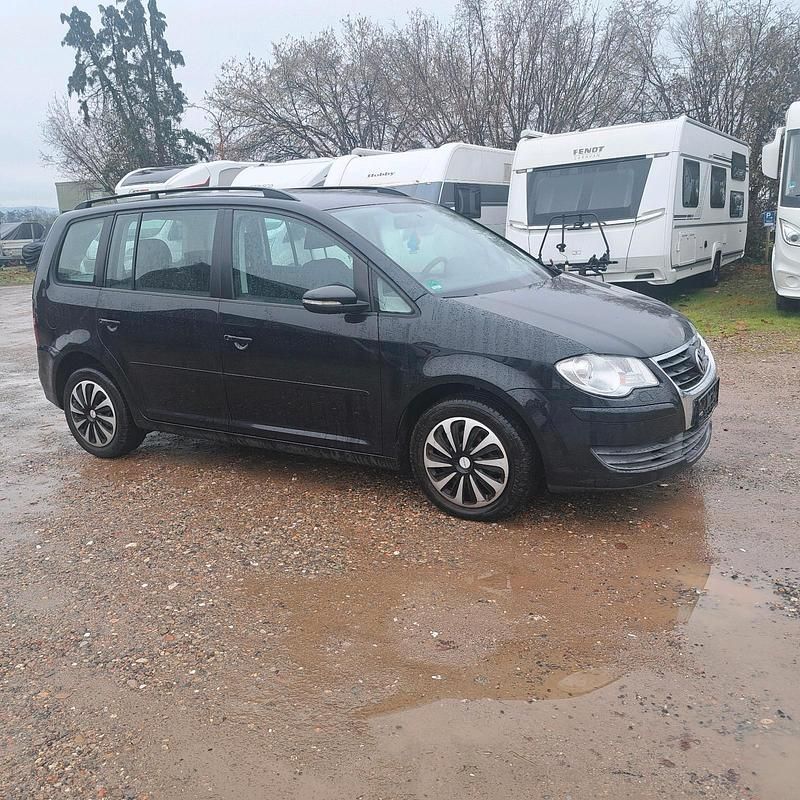 Schwarz Gebraucht 2009 VW Touran Van / Kleinbus | 2.590 € (Superpreis) - Bild 1/4