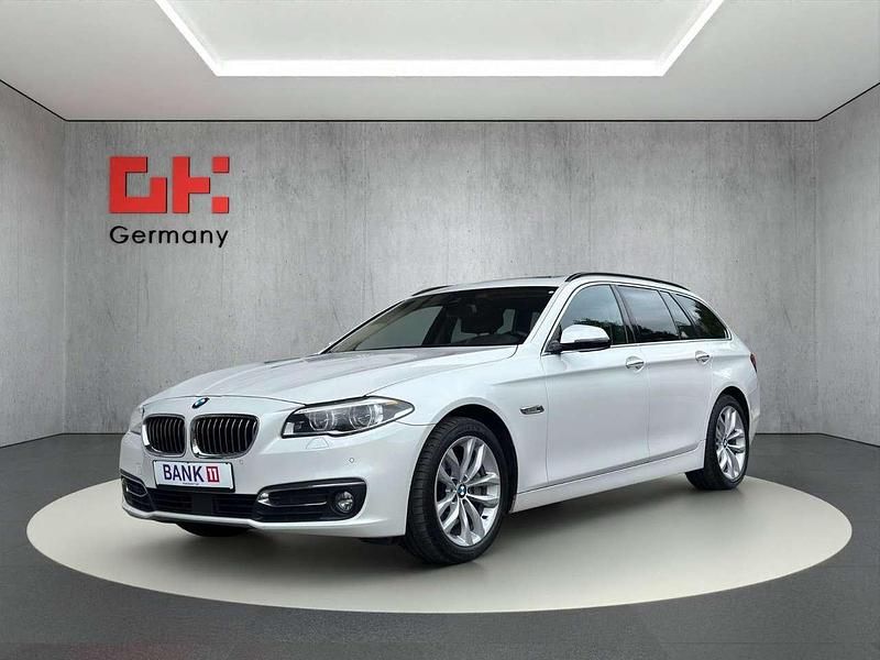Mineralweiss Gebraucht 2016 BMW 530 Luxury Line Kombi | 23.499 € (Fairer Preis) - Bild 1/4