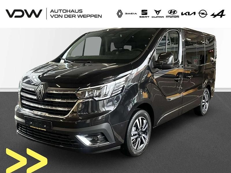 Schwarz midnight Neu 2025 Renault Trafic Van | 56.000 € - Bild 1/4