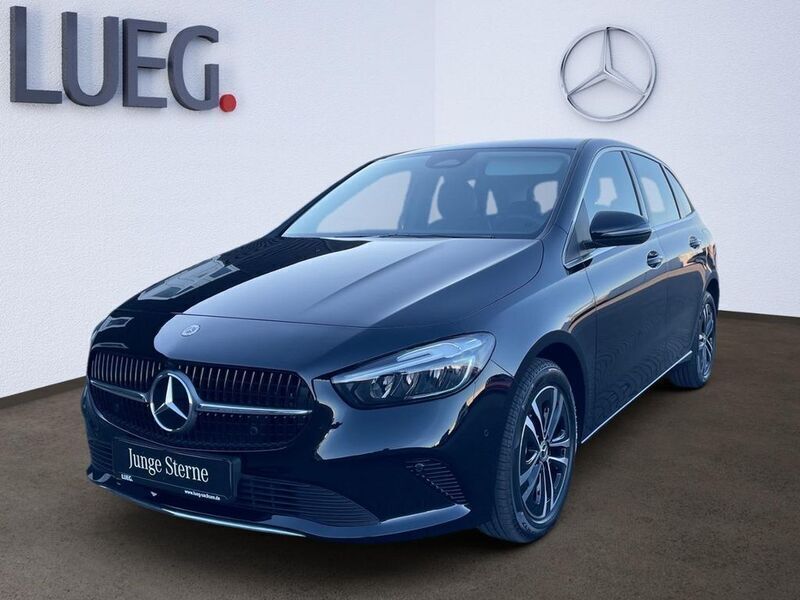 Schwarz Gebraucht 2023 Mercedes B250e Advanced Van / Kleinbus | 29.980 € (Guter Preis) - Bild 1/4