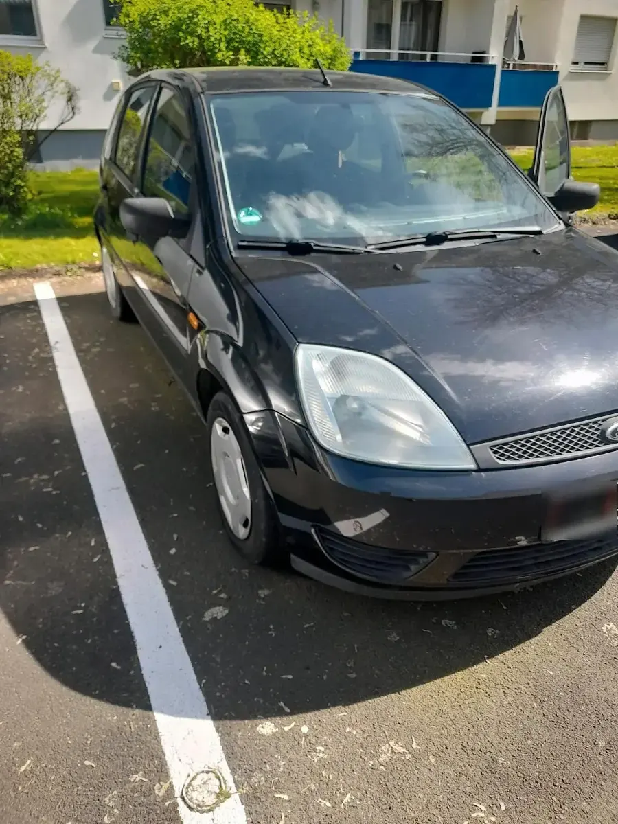 Gebraucht Ford Fiesta 80 PS (58 kW) 2005 Blau Kleinwagen