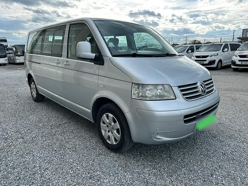 Usado VW Caravelle 175 CV (128 kW) 2007 Plateado Van