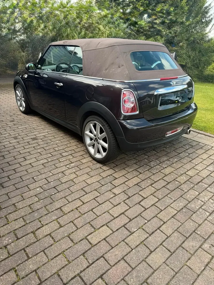 Gebraucht Mini Cooper D Cabriolet 112 PS (82 kW) 2013 Braun Cabrio