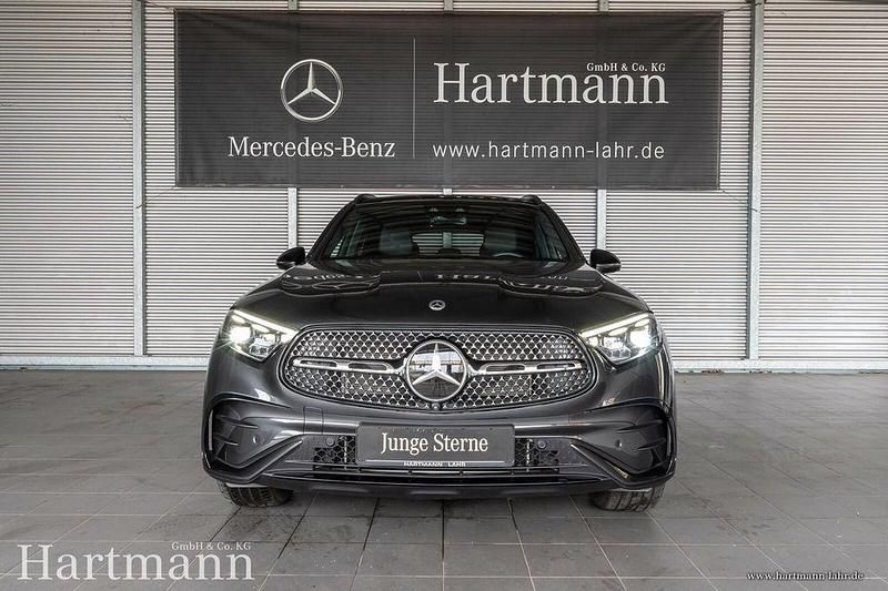 Gebraucht Mercedes GLC450 AMG 367 PS (269 kW) 2024 Graphitgrau SUV