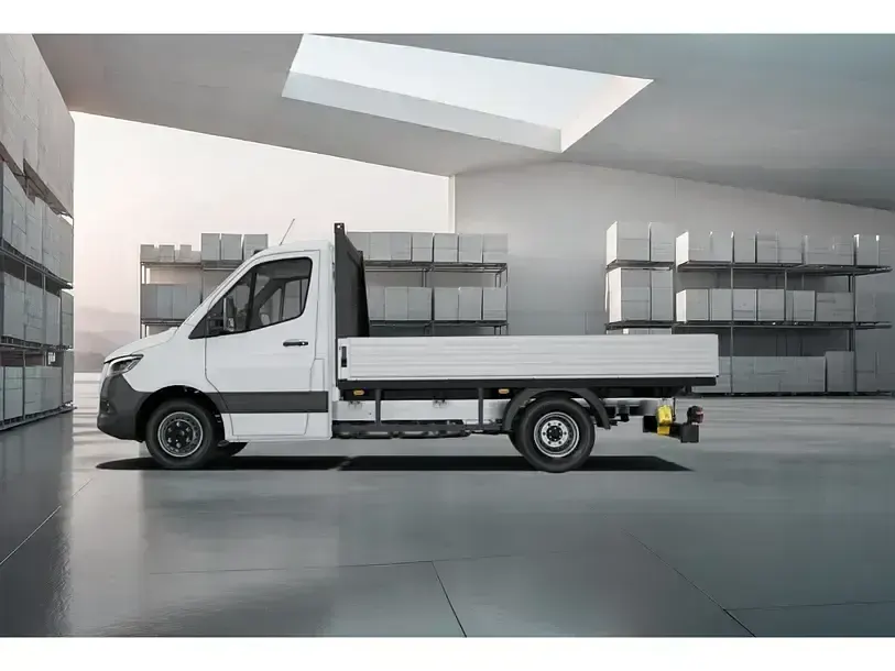Gebraucht Mercedes Sprinter 190 PS (139 kW) 2026 Weiß Van
