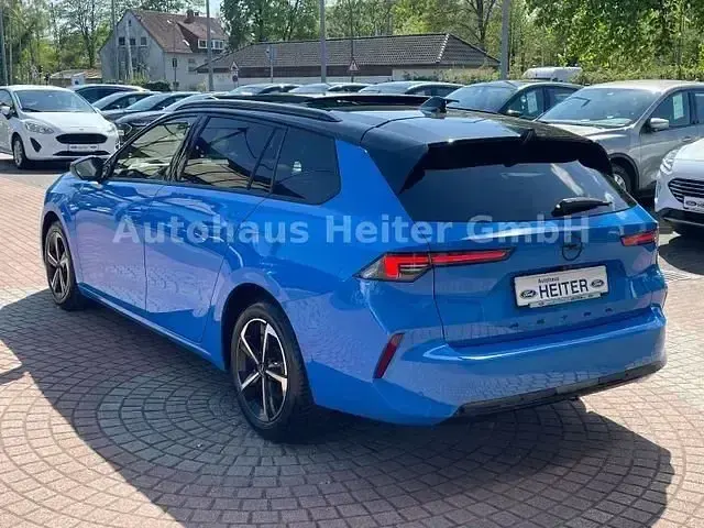 Gebraucht Opel Astra 131 PS (96 kW) 2025 Blau Kleinwagen