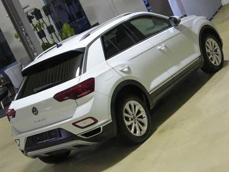 Gebraucht VW T-Roc Style 150 PS (110 kW) 2024 Pure white SUV