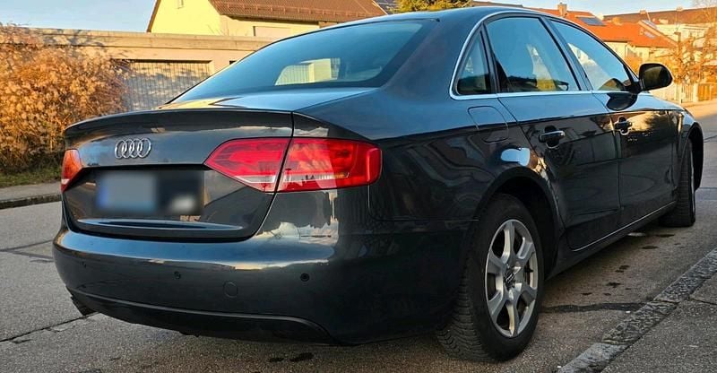 Usata Audi A4 143 CV (105 kW) 2009 Grigio Berlina