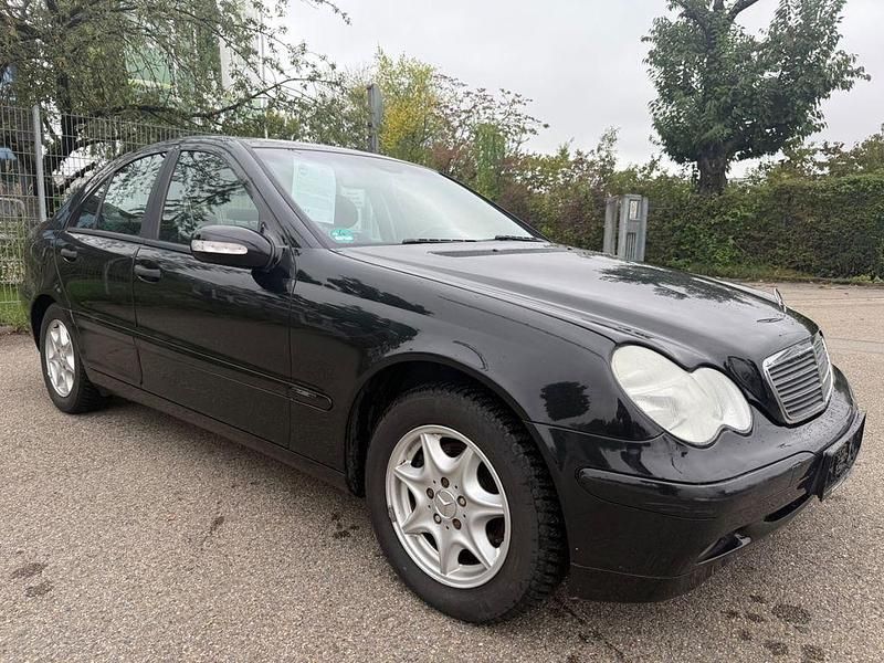 Gebraucht Mercedes C180 143 PS (105 kW) 2005 Schwarz Limousine