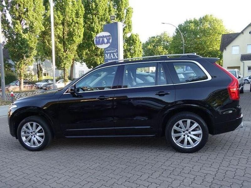 Gebraucht Volvo XC90 Momentum 190 PS (139 kW) 2016 Schwarz SUV