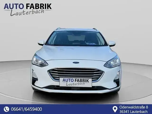 Gebraucht Ford Focus Cool & Connect 120 PS (88 kW) 2019 Weiß Kombi