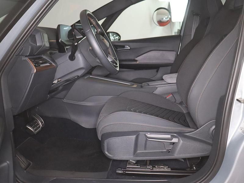 Gebraucht Cupra Born 169 kW (231 PS) 2023 Silber Kleinwagen