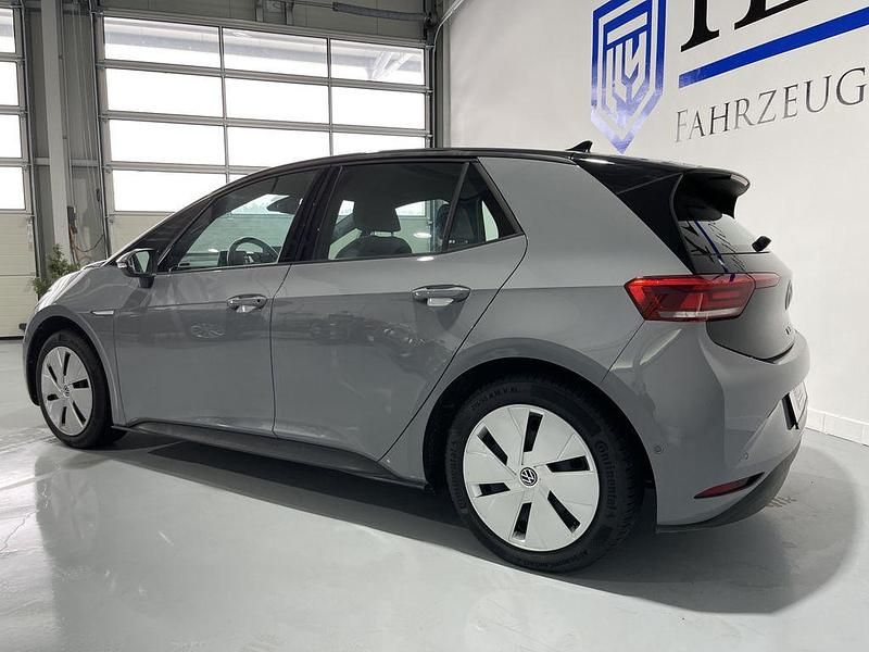 Gebraucht VW ID.3 Pure 110 kW (150 PS) 2022 Grau Kleinwagen