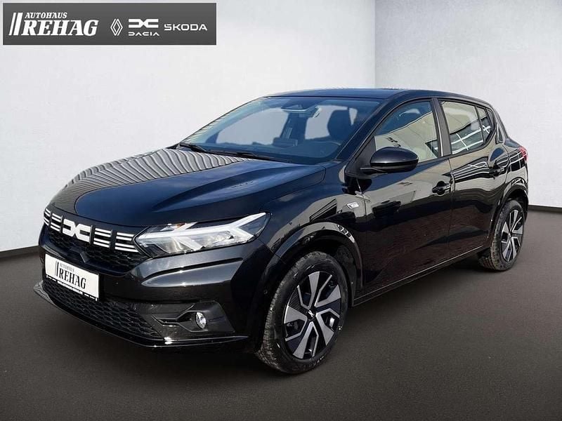 Perlmuttschwarz metallic Neu 2025 Dacia Sandero Expression Kleinwagen | 18.124 € (Fairer Preis) - Bild 1/4