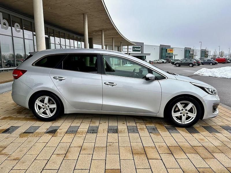 Gebraucht Kia Ceed Platinum Edition 136 PS (100 kW) 2015 Silber Kleinwagen