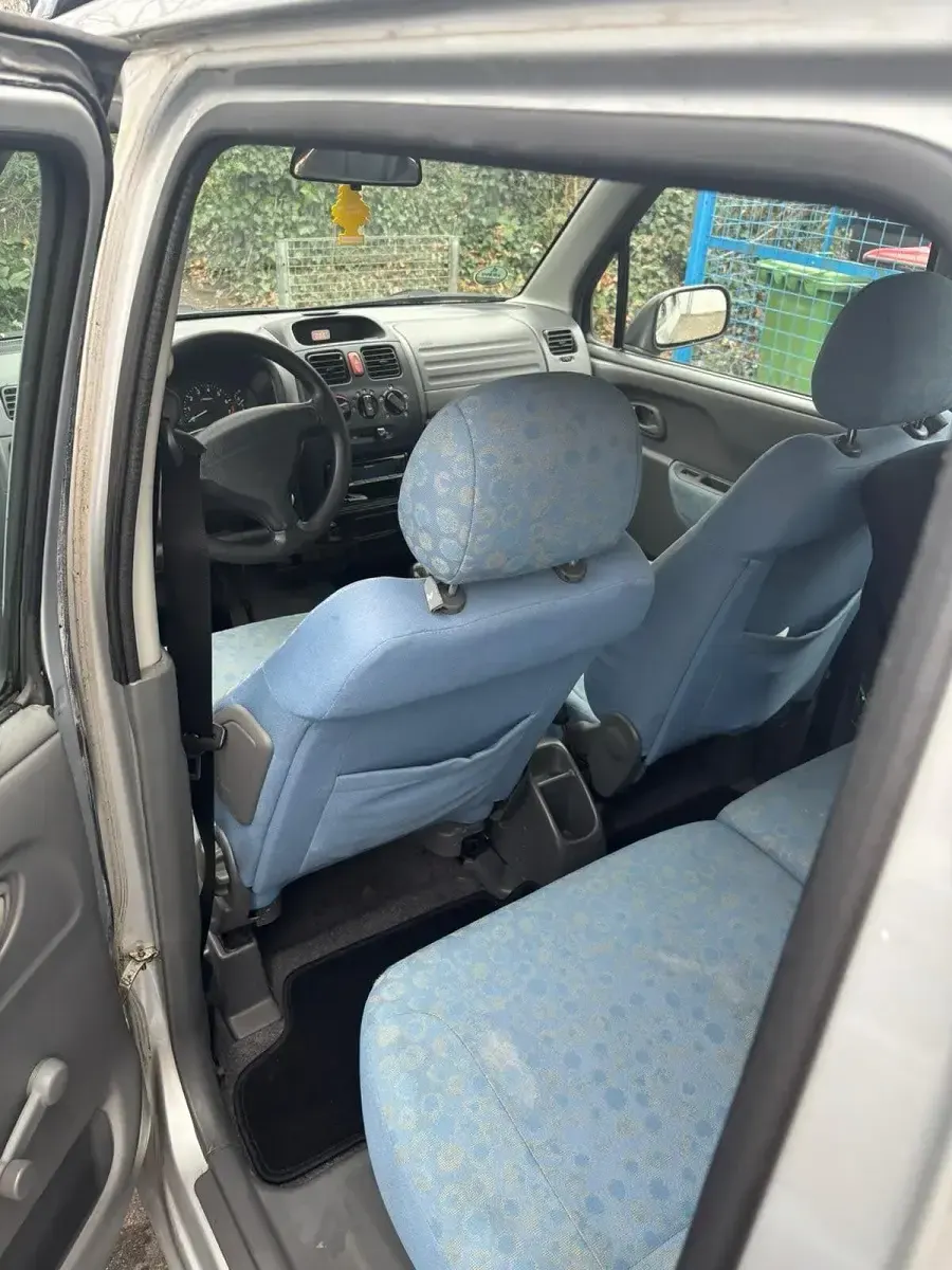 Gebraucht Suzuki Wagon R 76 PS (55 kW) 2003 Silber Van / Kleinbus