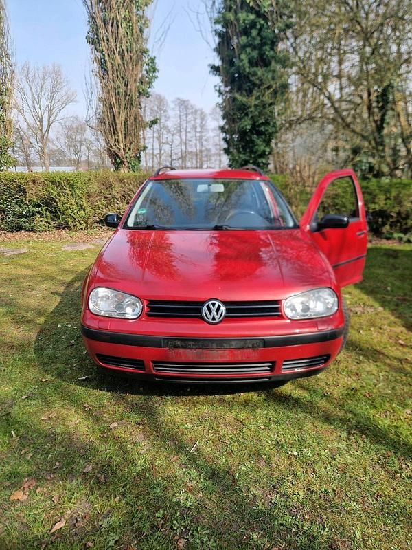 Gebraucht VW Golf IV 101 PS (74 kW) 2002 Rot Kombi