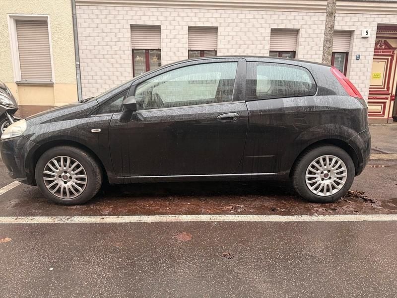 Gebraucht 2009 Fiat Grande Punto Kleinwagen | 399 € (Superpreis) - Bild 1/4