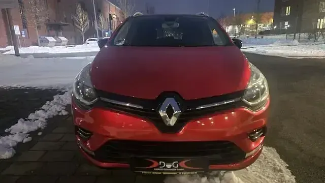 Gebraucht Renault Clio IV LIMITED 130 PS (95 kW) 2018 Rot Limousine