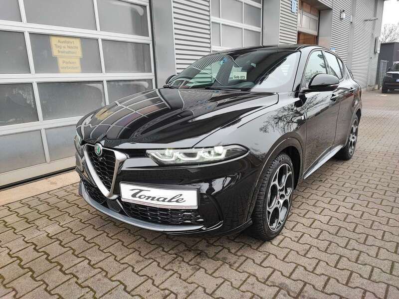 Schwarz Gebraucht 2024 Alfa Romeo Tonale Ti SUV | 32.990 € - Bild 1/4