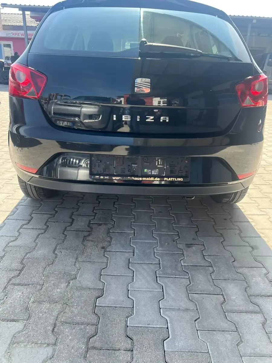 Gebraucht Seat Ibiza 85 PS (62 kW) 2012 Schwarz Kleinwagen
