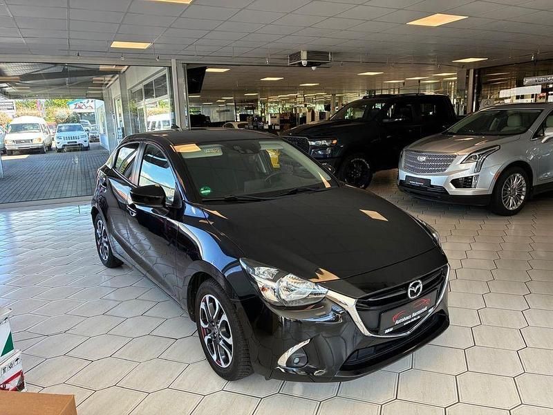 Schwarz Gebraucht 2017 Mazda 2 Sports-Line Limousine | 14.900 € (Fairer Preis) - Bild 1/4