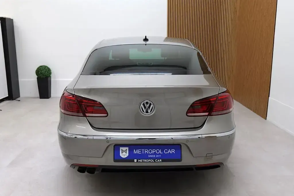 Gebraucht VW CC 160 PS (117 kW) 2012 Braun Limousine