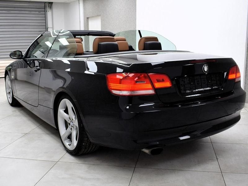 Gebraucht BMW 320 Cabriolet Performance 170 PS (125 kW) 2009 Schwarz Cabrio
