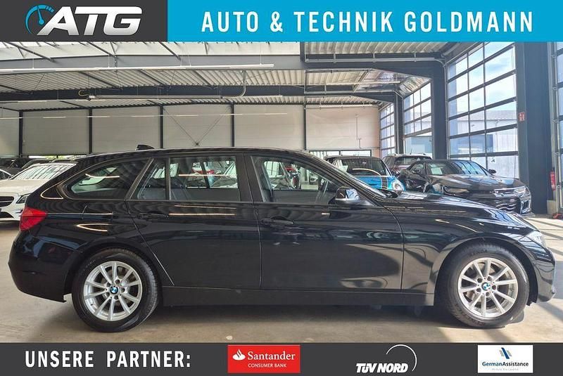 Schwarz ii (668) Gebraucht 2015 BMW 318 Advantage Kombi | 10.490 € (Fairer Preis) - Bild 1/4