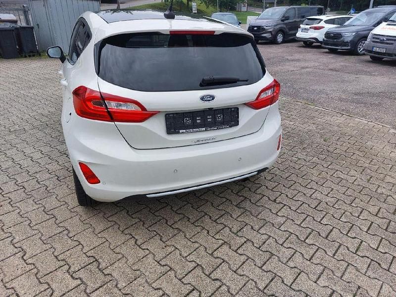 Gebraucht Ford Fiesta Vignale 140 PS (102 kW) 2020 Metropolisweiß metallic Kleinwagen