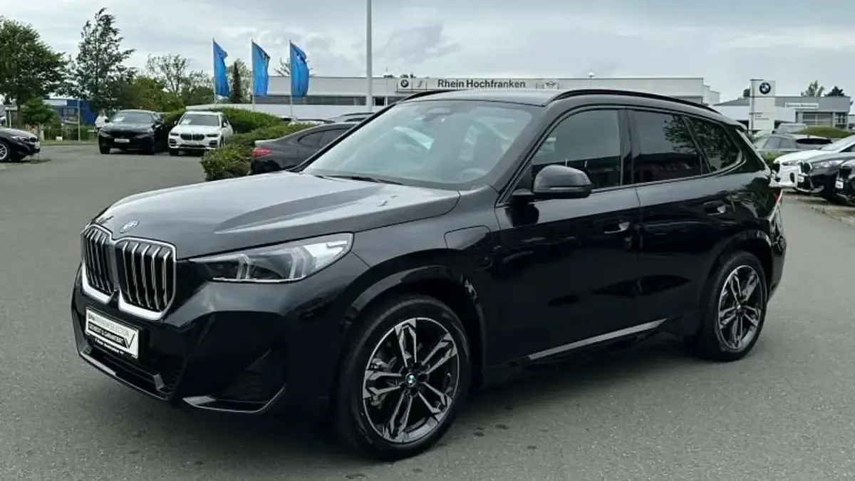 Gebraucht BMW X1 M Sport 326 PS (239 kW) 2026 Schwarz SUV