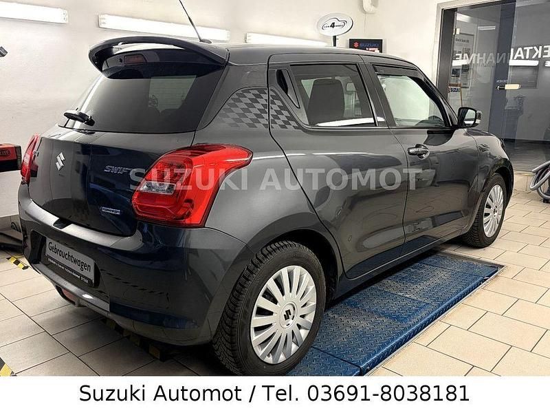 Gebraucht Suzuki Swift Comfort+ 111 PS (81 kW) 2017 Grau Kleinwagen