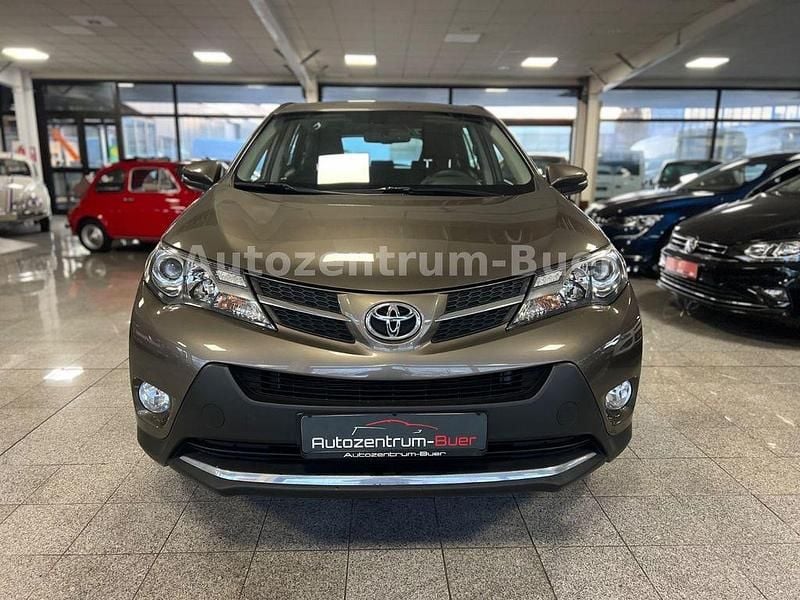 Gebraucht Toyota RAV4 124 PS (91 kW) 2015 Braun SUV