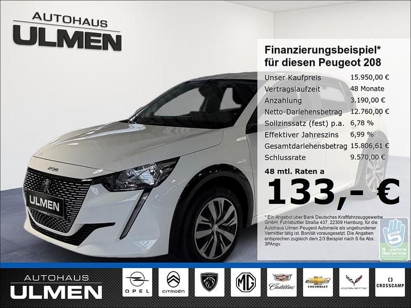 Weiss Gebraucht 2021 Peugeot 208 Active Kleinwagen | 15.950 € (Fairer Preis) - Bild 1/4