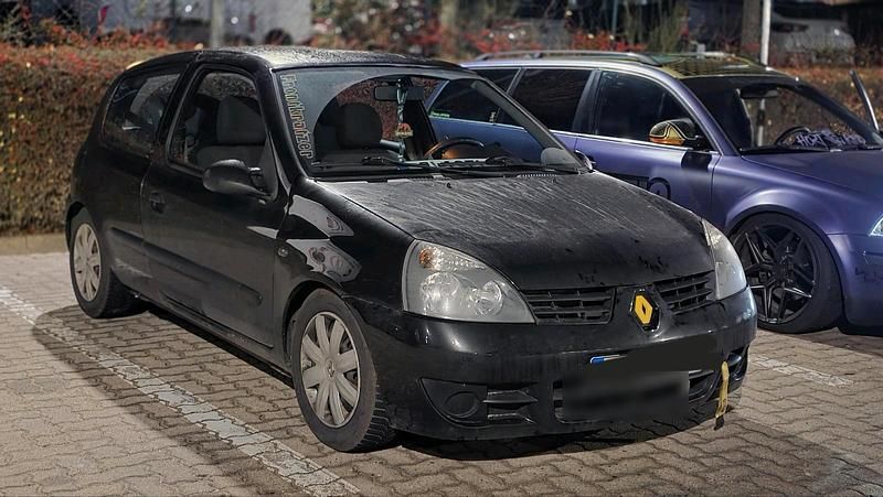 Gebraucht Renault Clio II Campus 58 PS (42 kW) 2007 Schwarz Kleinwagen