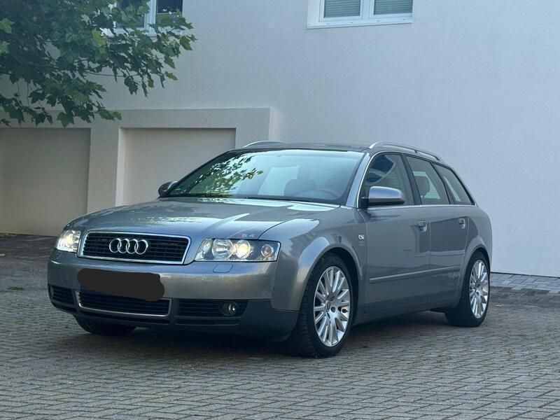 Silber Gebraucht 2003 Audi A4 S-Line Kombi | 3.999 € (Etwas zu teuer) - Bild 1/4