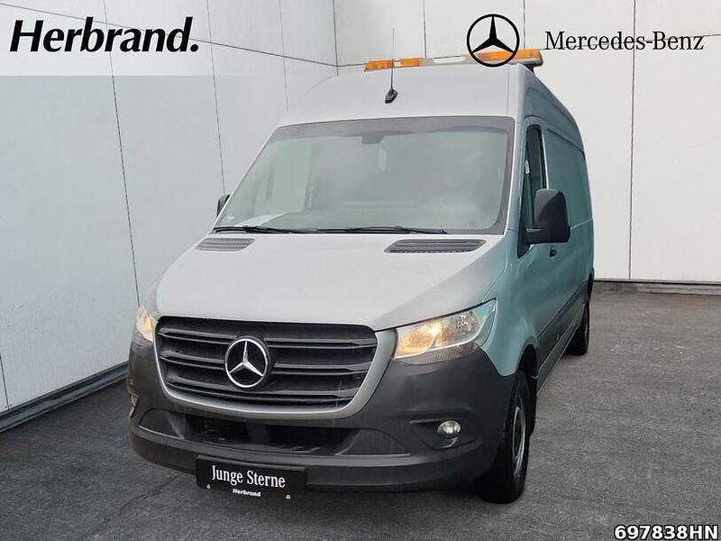 Gebraucht Mercedes Sprinter 150 PS (110 kW) 2023 Silber Van