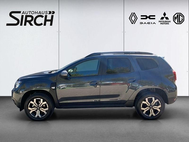 Gebraucht Dacia Duster Journey 131 PS (96 kW) 2024 Grau SUV