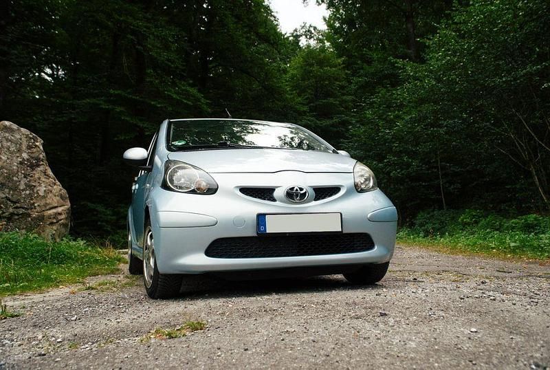 Blau Gebraucht 2007 Toyota Aygo Cool Kleinwagen | 2.800 € (Fairer Preis) - Bild 1/4