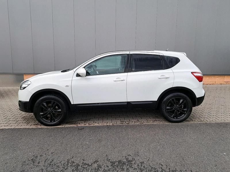 Gebraucht Nissan Qashqai 141 PS (103 kW) 2010 Weiß SUV