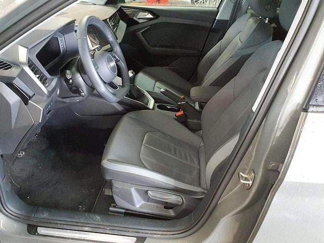 Gebraucht Audi A1 Sport 116 PS (85 kW) 2025 Grau SUV